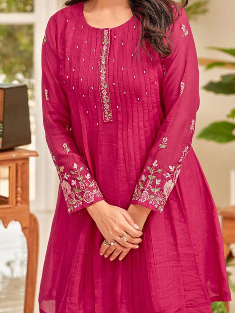 Pink Floral Embroidered Thread Work Chanderi Cotton A-Line Kurta With Palazzos view 3