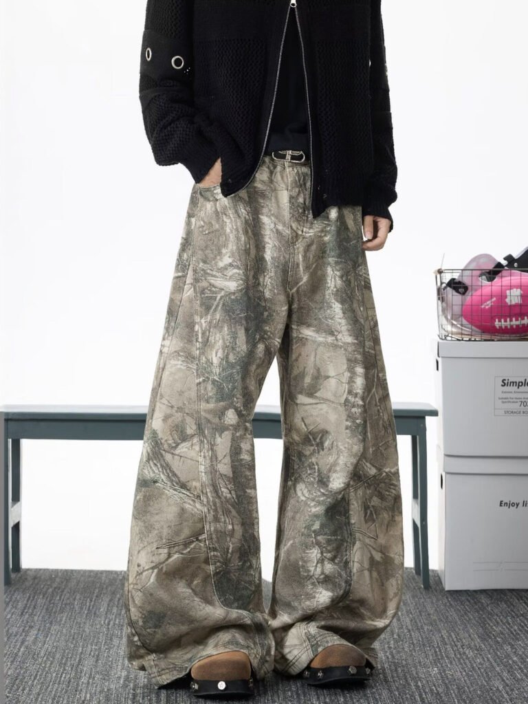 Multi Men Wide Leg Mid-Rise Printed Jeans view 4