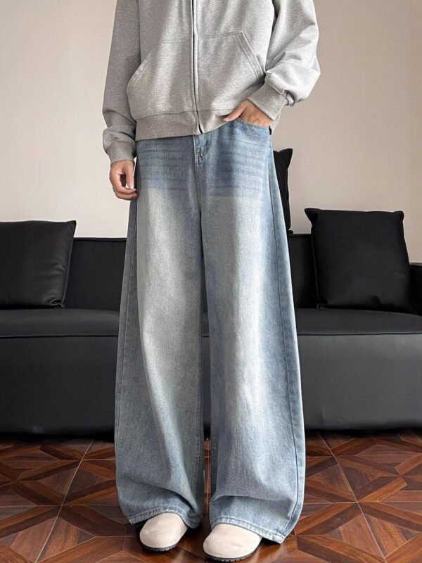 Blue Men Wide Leg Mid-Rise Light Fade Jeans