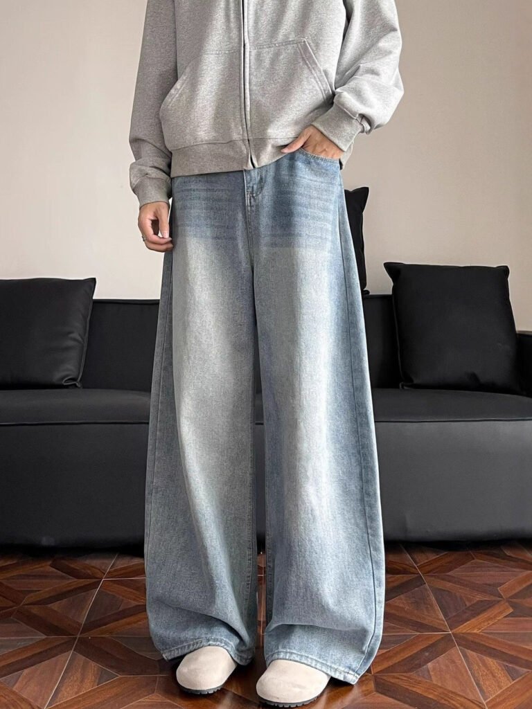 Blue Men Wide Leg Mid-Rise Light Fade Jeans
