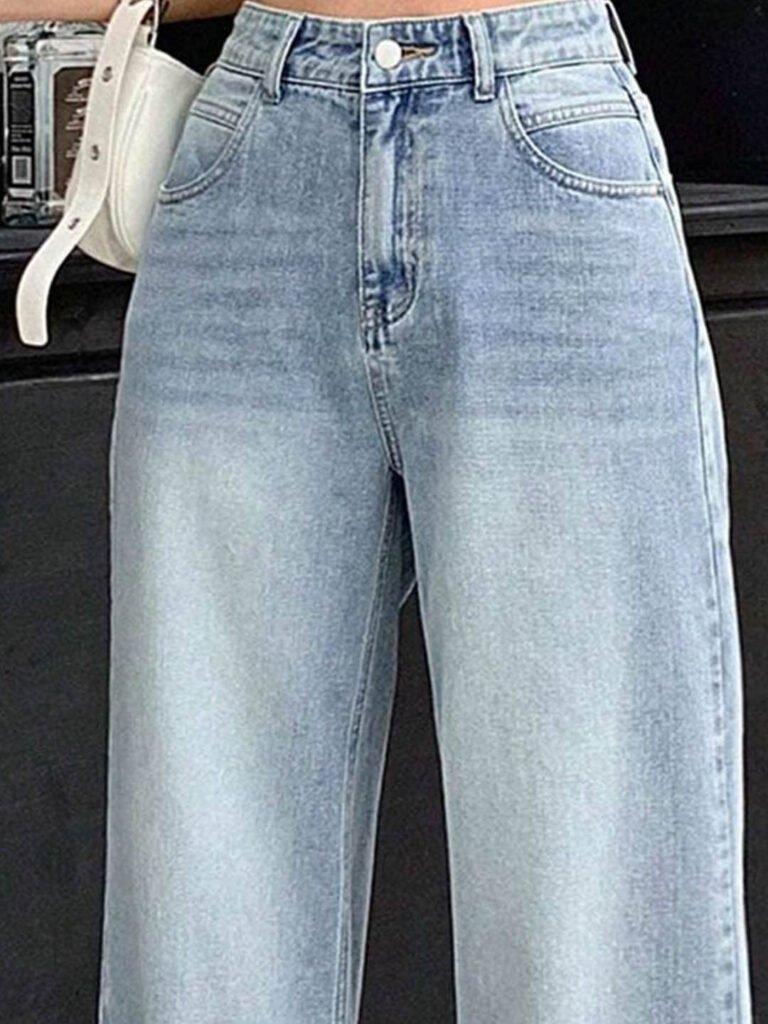 Blue Women Comfort Baggy Fit High-Rise Stretchable Jeans view 4