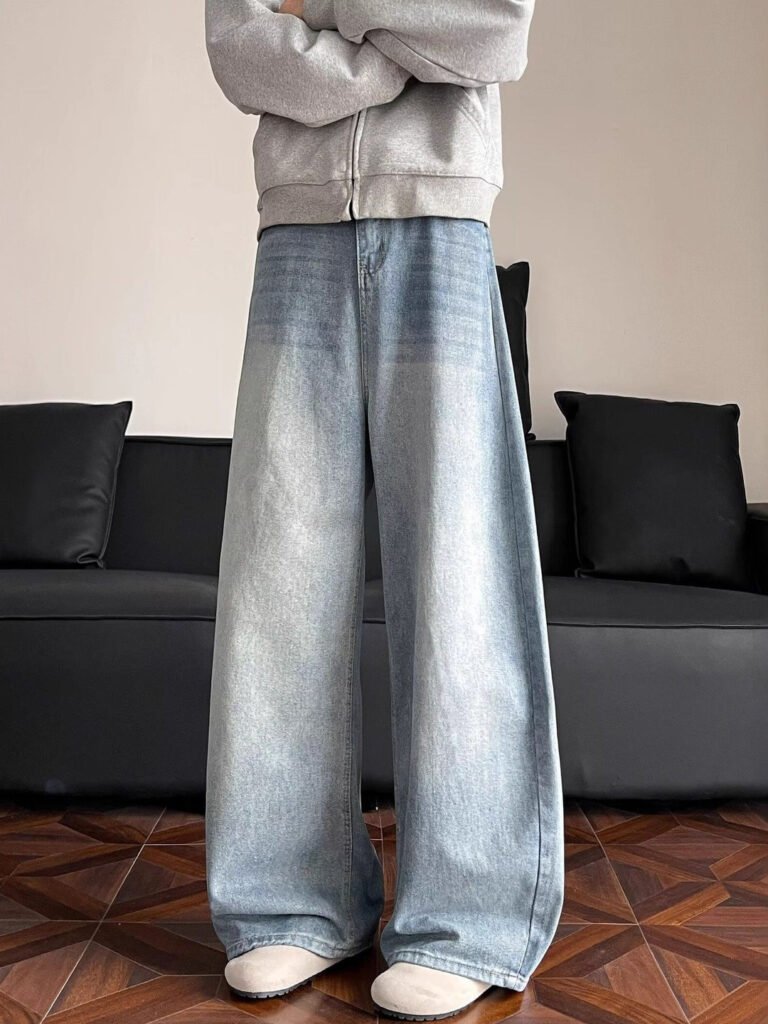 Blue Men Wide Leg Mid-Rise Light Fade Jeans view 4
