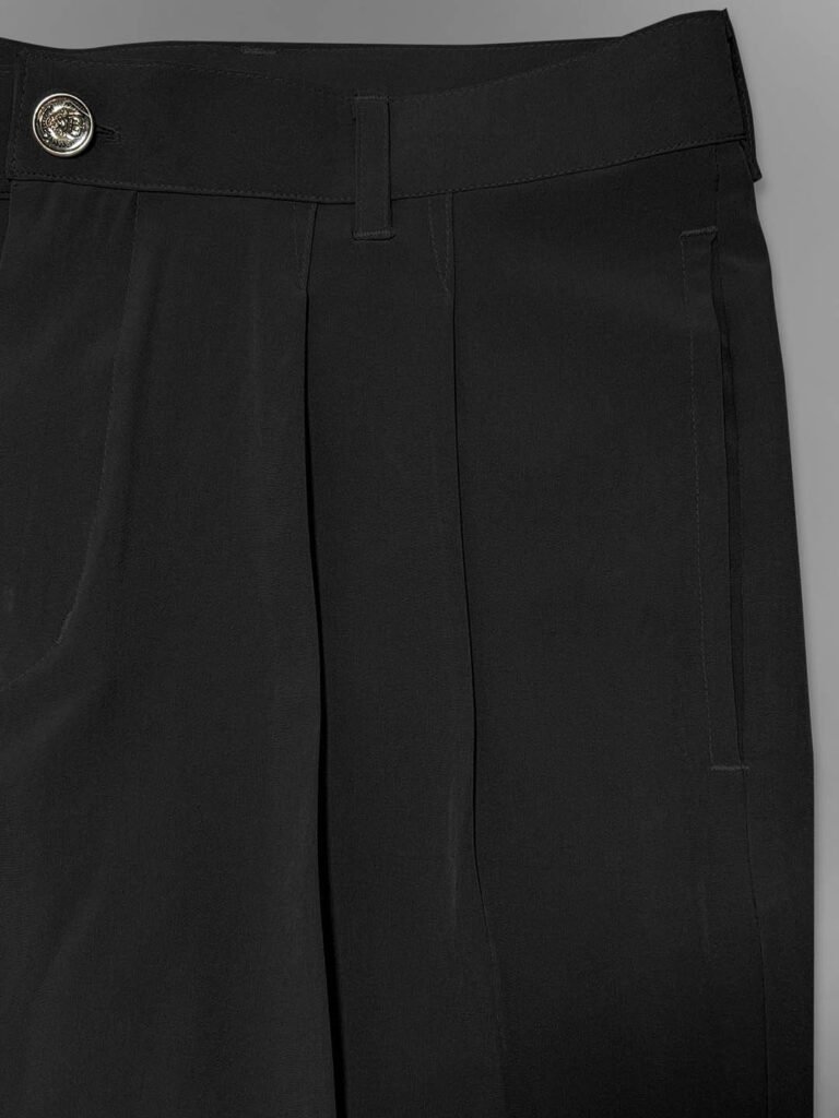 Black Men Relaxed High-Rise Pleated Korean Pants view 4