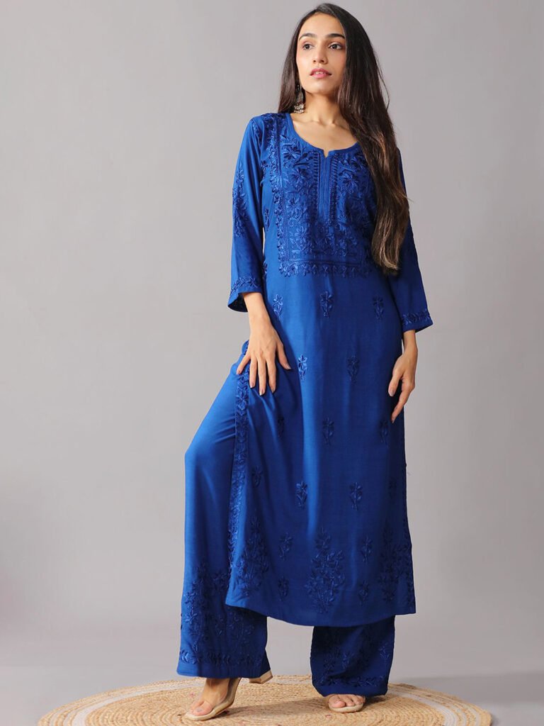 Blue Floral Embroidered Notch Neck Thread Work Straight Kurta With Palazzos Set view 3