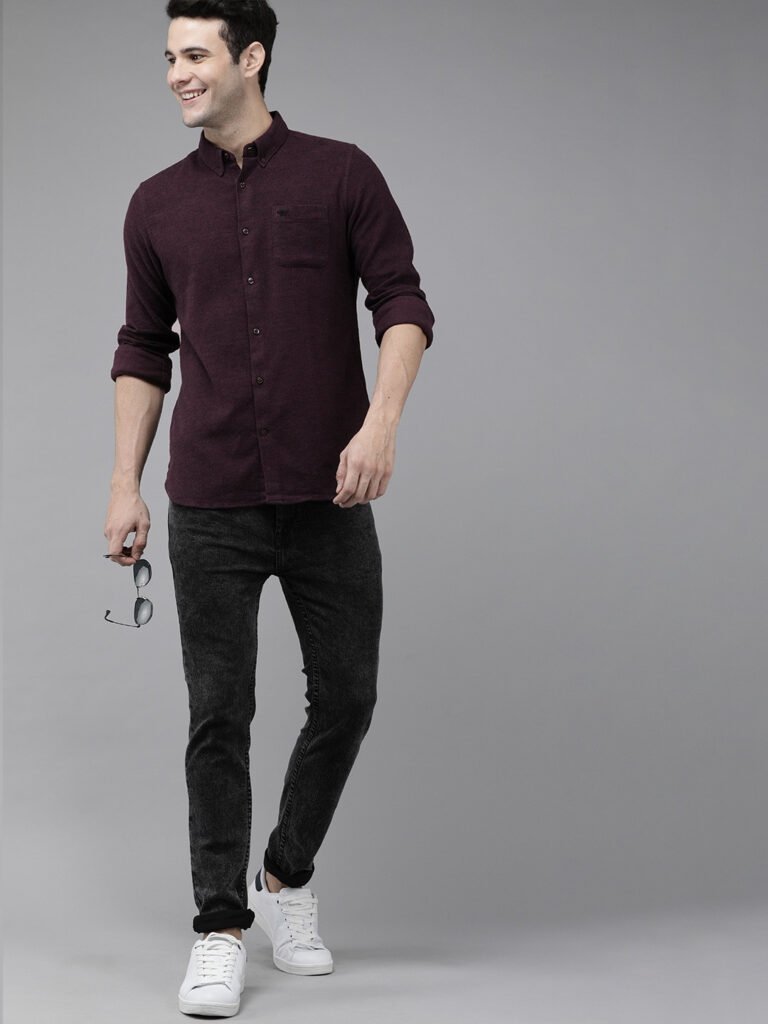 Men Purple Slim Fit Casual Shirt view 5