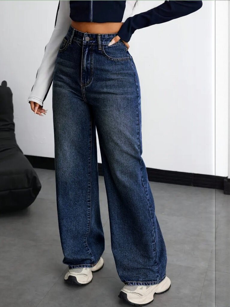Blue Women High-Rise Baggy Fit Jeans view 5